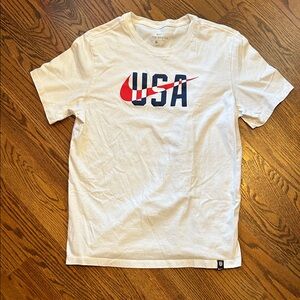 Nike White USA Logo Men's T-Shirt, Size L